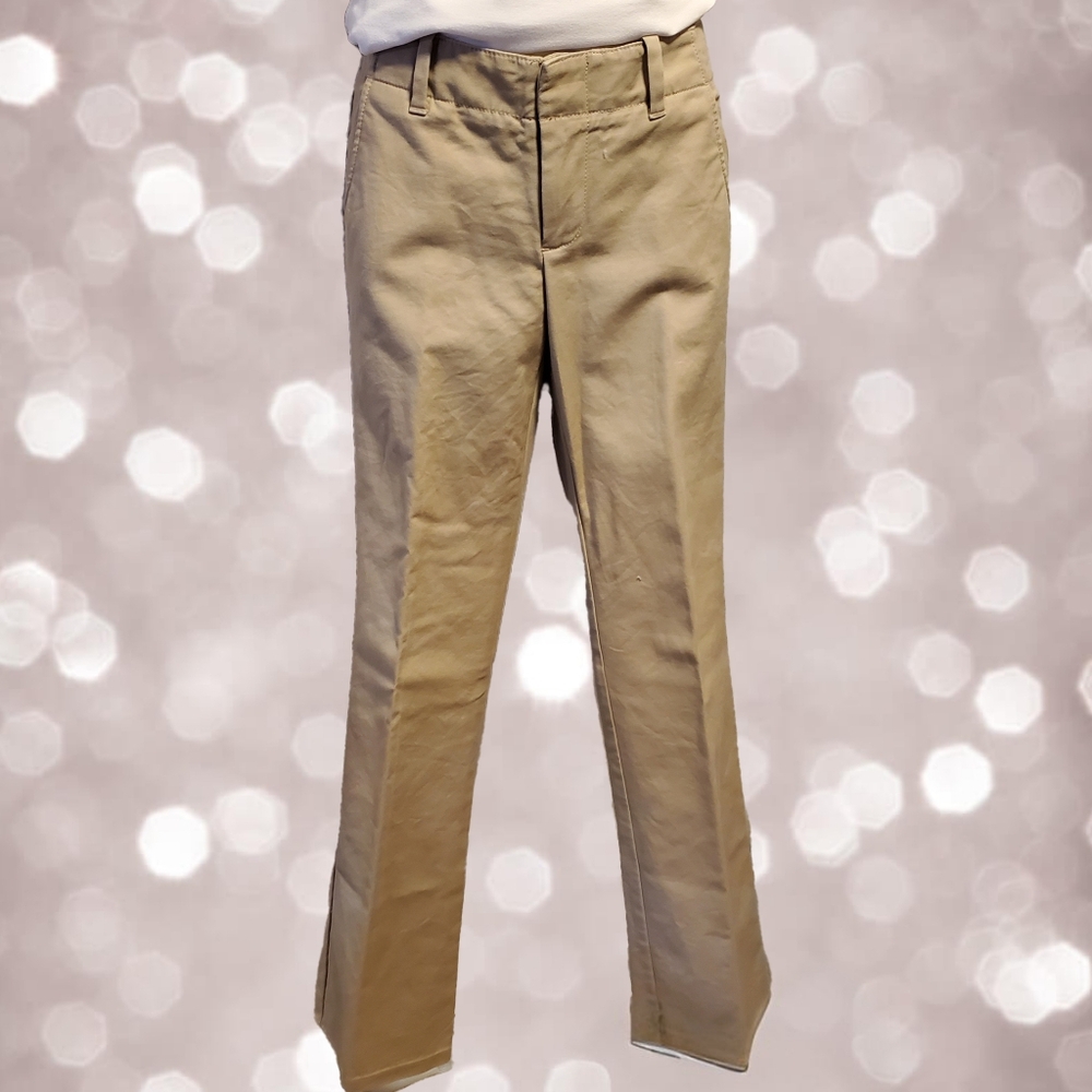 Gap Straight‎ Kaki Pants - Women's Size 2